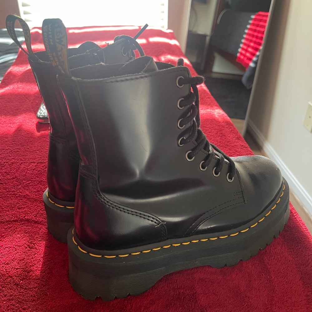 Black Platform Dr. Martens